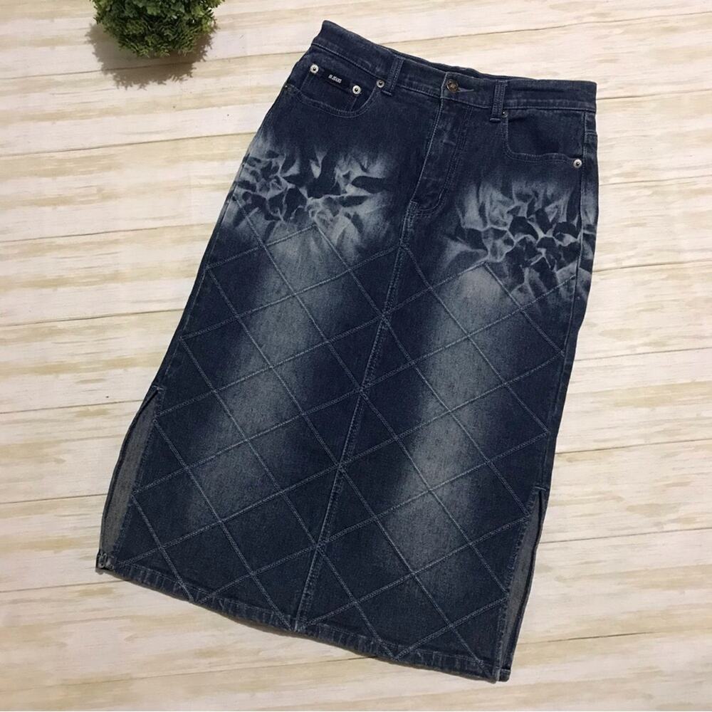 Long Modest Sandblasted Textured Light Wash Stretch Denim Jean Skirt Size‎ Small